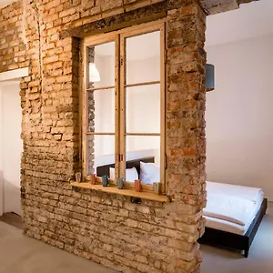 Loft In The Middle Of Apartment