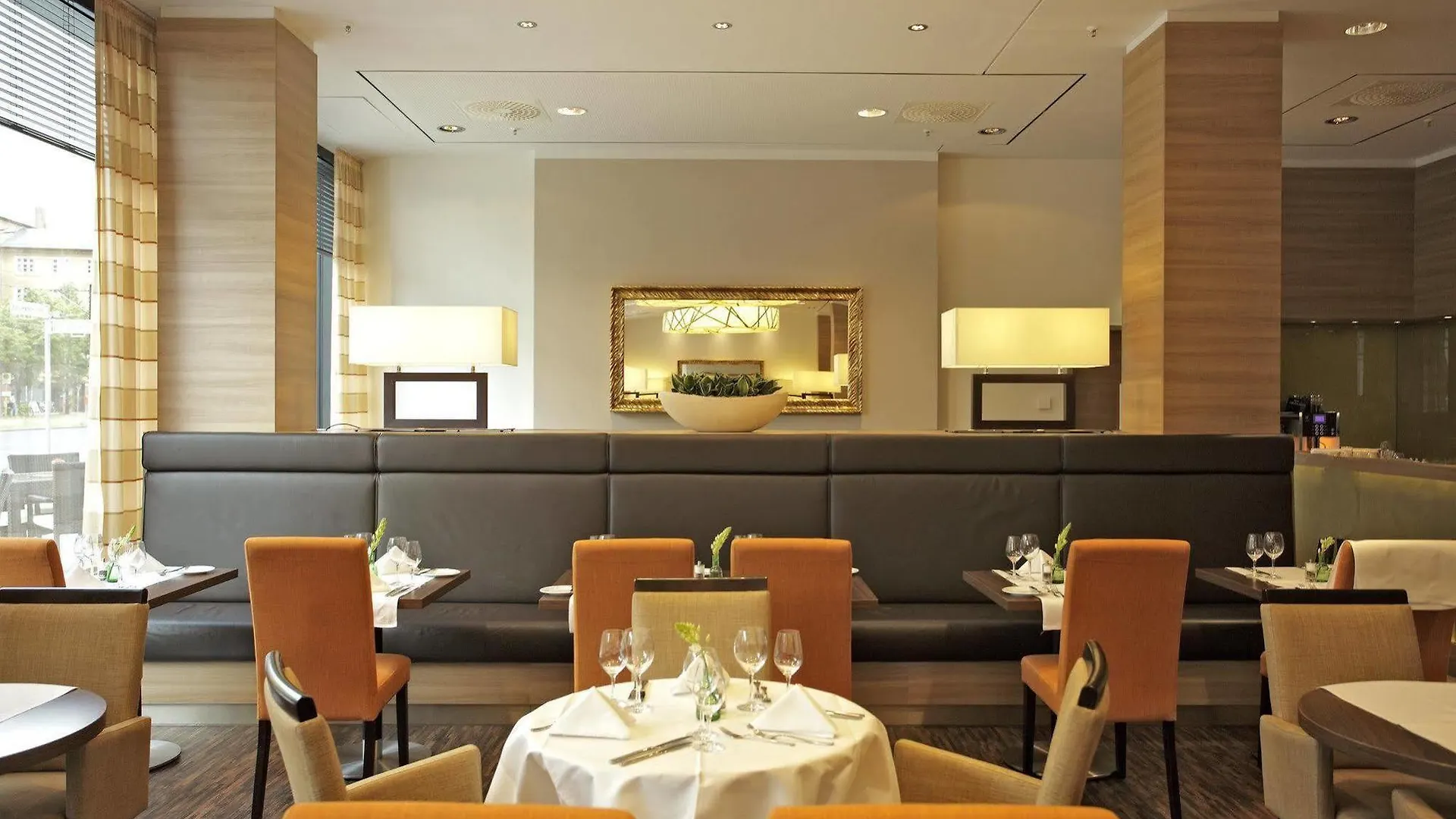 H4 Hotel Berlin Alexanderplatz