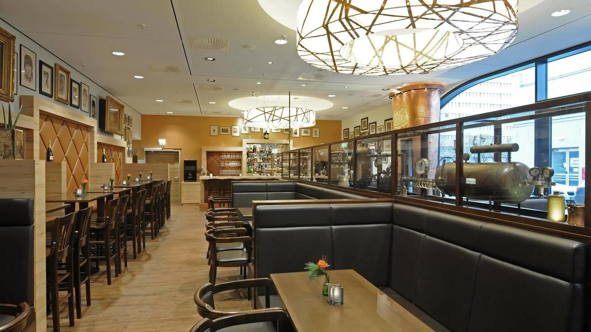 H4 Hotel Berlin Alexanderplatz