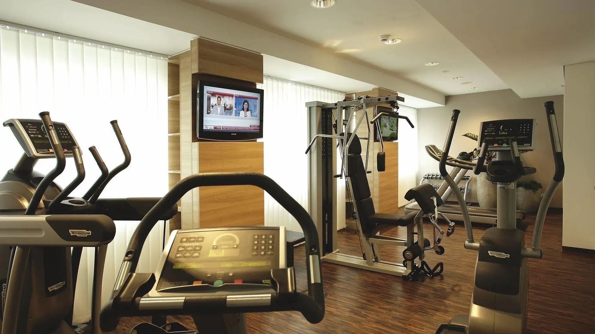 H4 Hotel Berlin Alexanderplatz