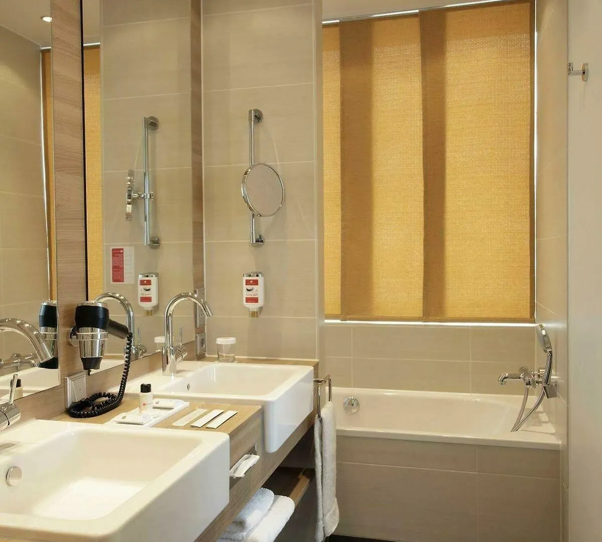 H4 Hotel Berlin Alexanderplatz